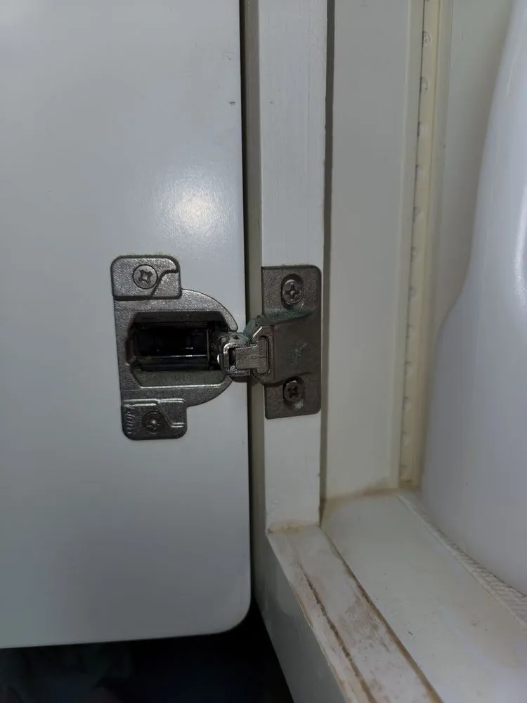 Expert circuit breaker repair service in ,  - The Raleigh Handyman