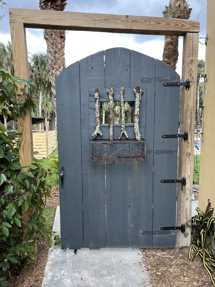 Emergency electrician providing outlet and switch repair in ,