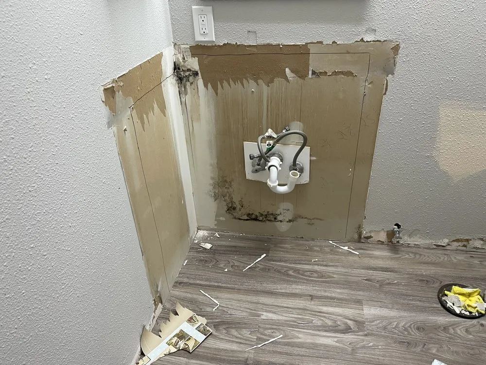 Licensed outlet and switch repair experts serving , - The Riddle's Residential and Commercial Repairs