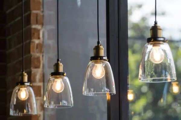 The Right Connection Logo