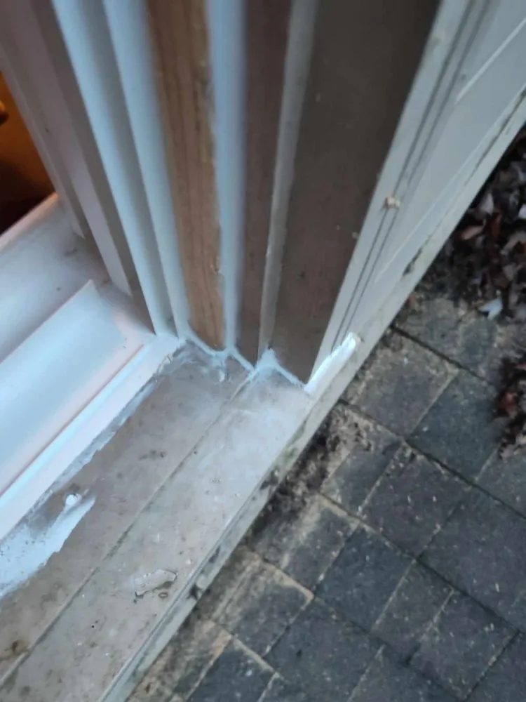 Slide of The Right Touch