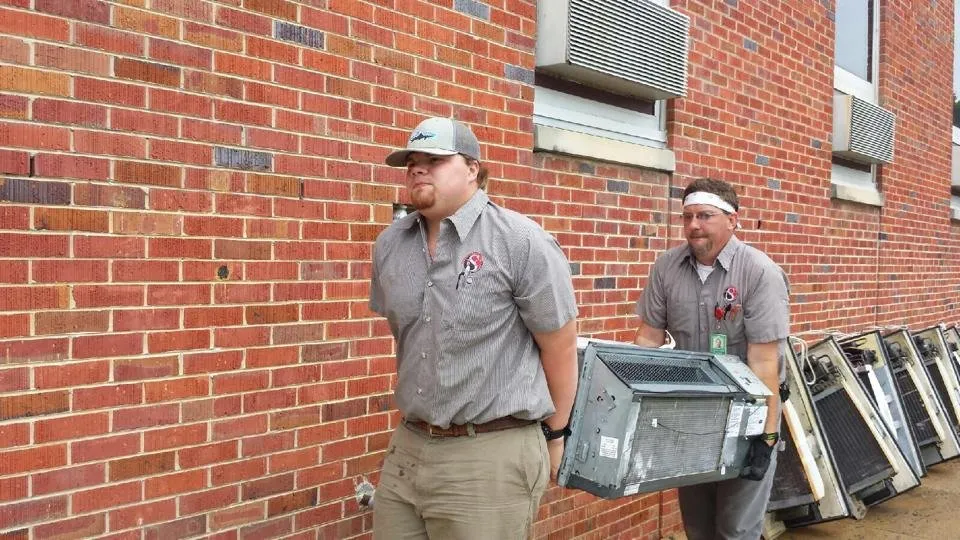 Slide of The Service Company - Hattiesburg