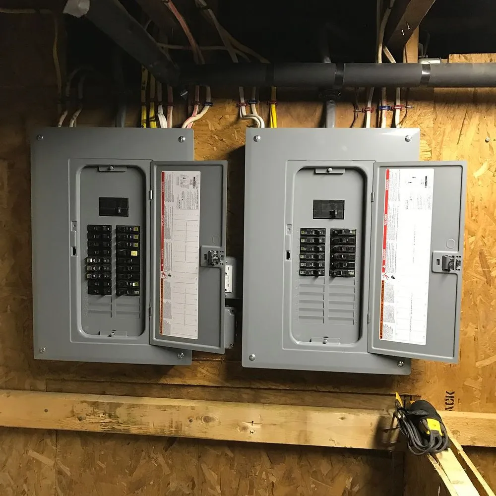 Slide of The Start Electrician Service