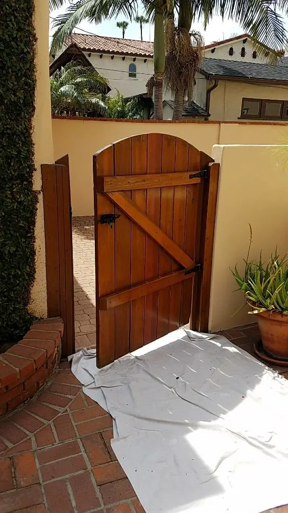 Emergency emergency electrical service in , by The Thinking Man's Handyman