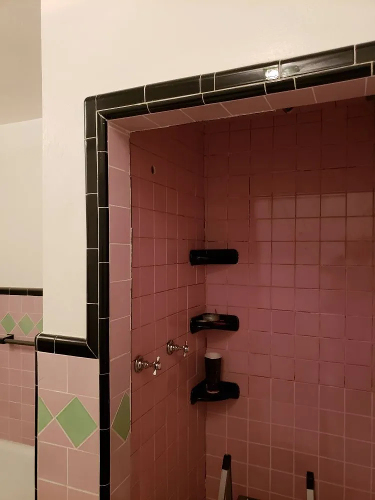 Reliable electrician providing electrical repair in ,