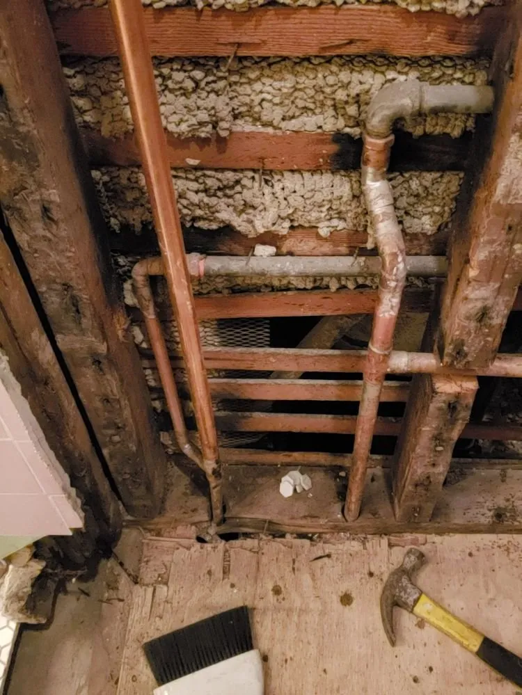 Slide of The Thinking Man's Handyman