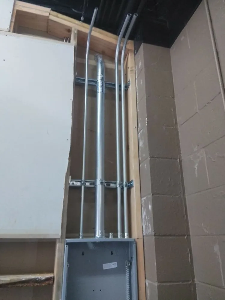 Slide of The Tri-County Handyman