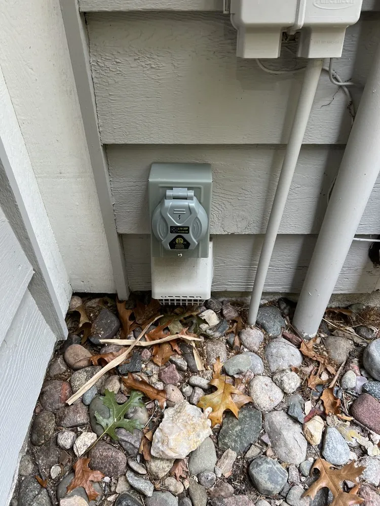 Slide of The Versatile Handyman