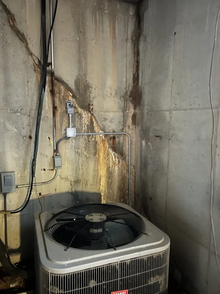 Slide of The Versatile Handyman