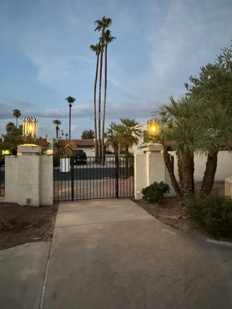 Slide of The Wire Guy Electric