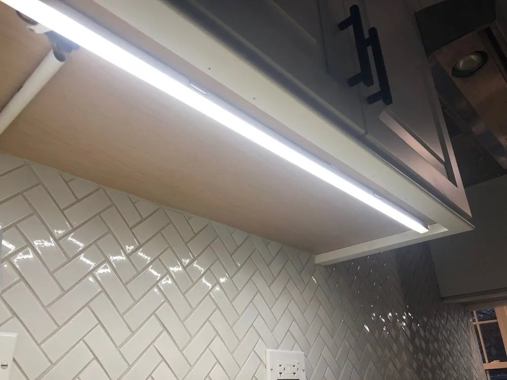 Slide of The Wire Men Electrical