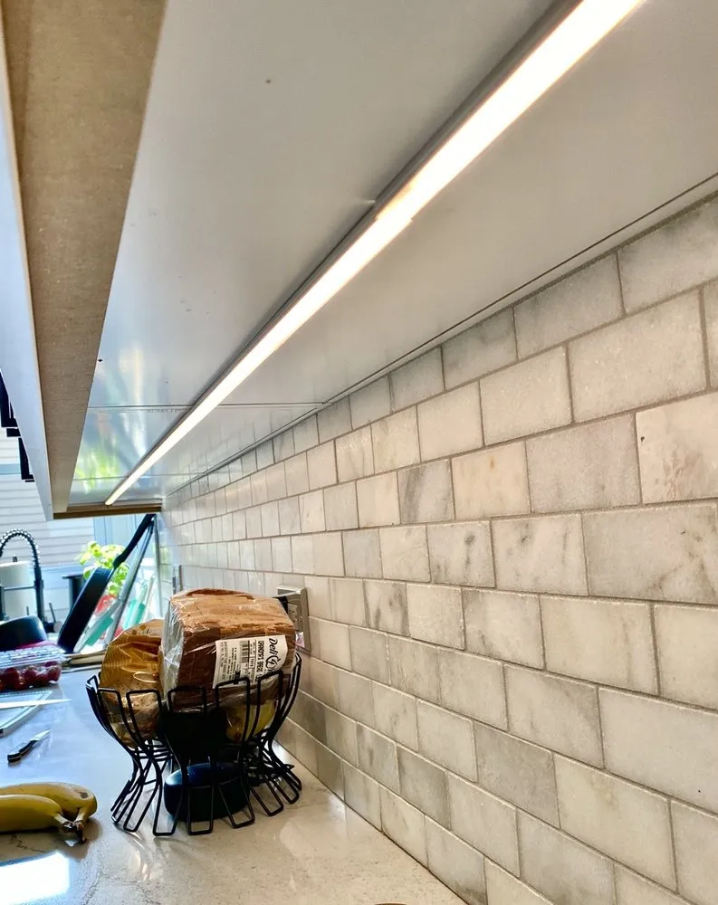 Certified electrician providing lighting installation in Mundelein, IL - The Wire Men Electrical