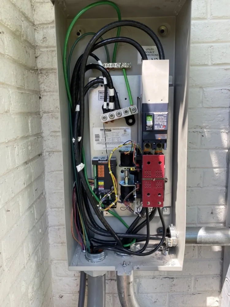 Certified emergency electrical service experts serving Mundelein, IL - The Wire Men Electrical
