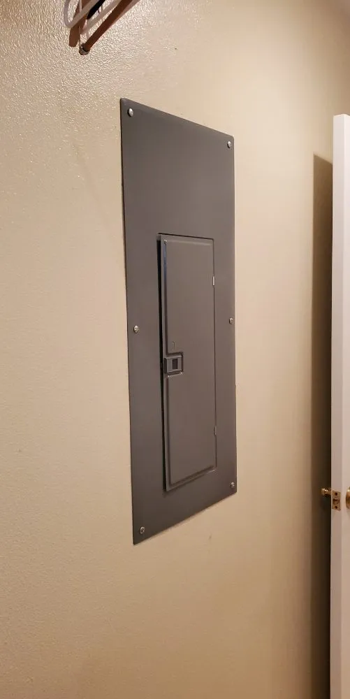 Slide of The Wire Nut