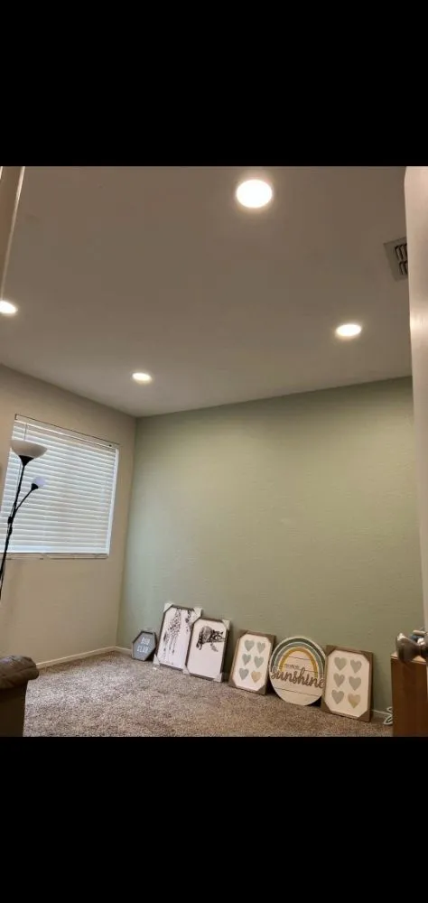 Slide of The Wire Nut