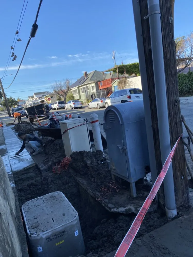 Slide of Thee Electrician