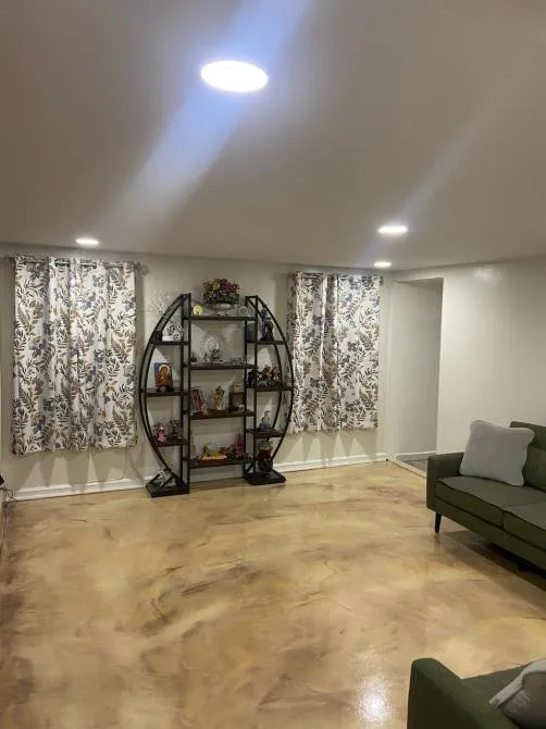 Slide of Theodore Warren