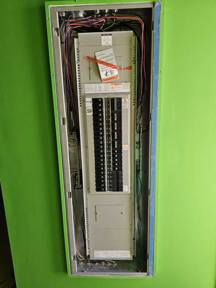 Slide of THET Electric