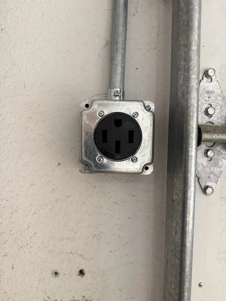 Slide of Thevenin Electric