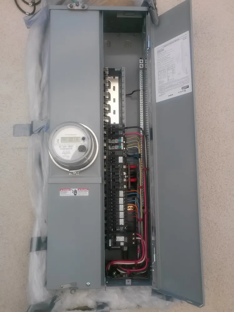 Affordable electrician providing circuit breaker repair in , 