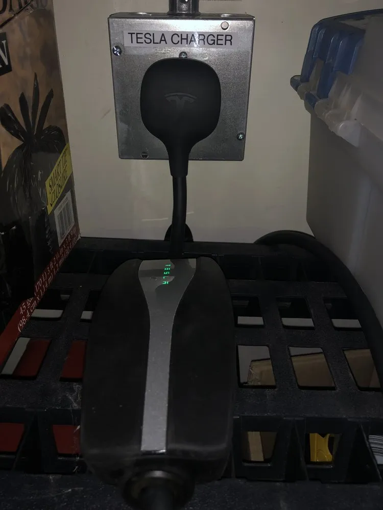 Professional panel upgrade in ,  by Thistle Electric