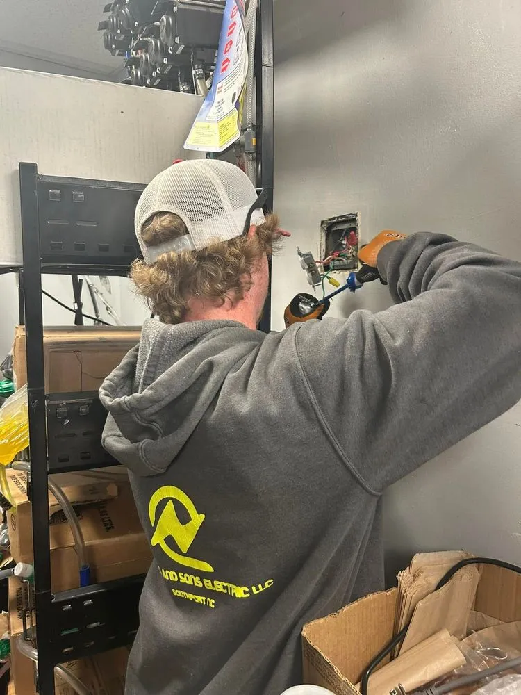 Slide of Thomas & Sons Electric