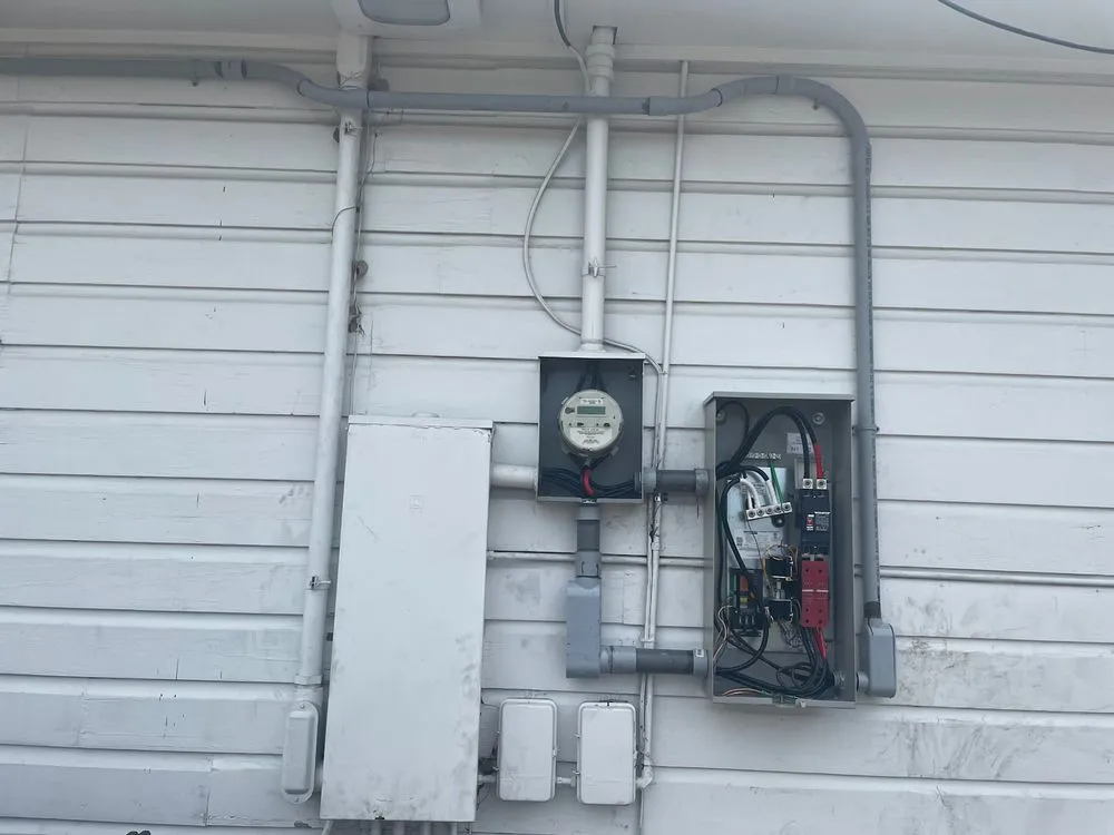 Slide of Thomas Electric Service 