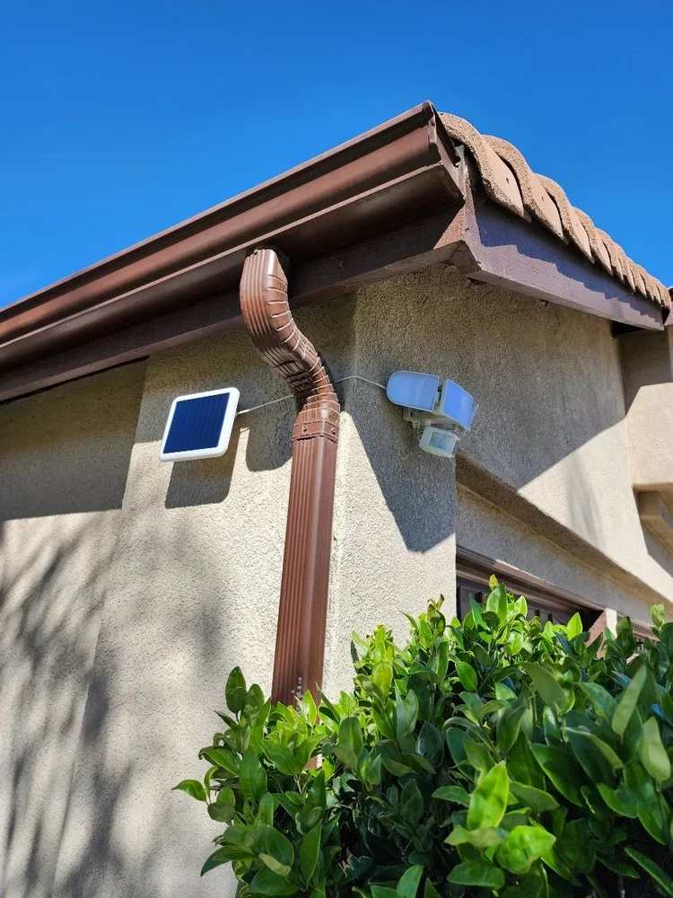 Slide of Thomas Electrical Contracting