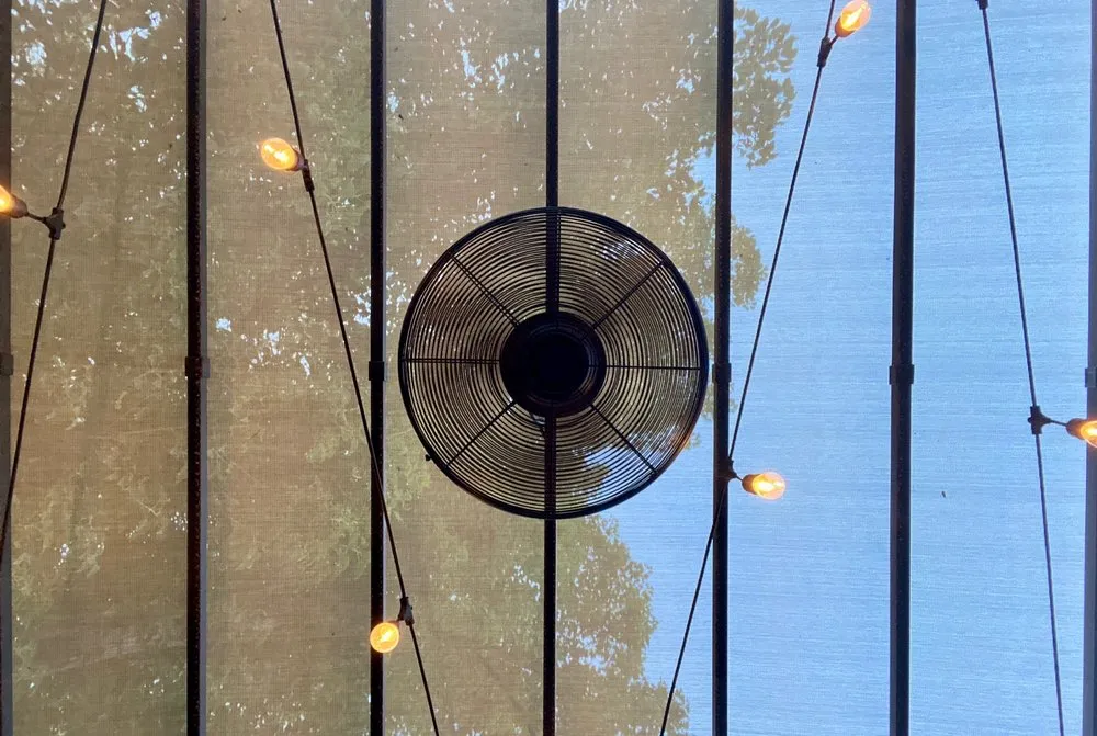 Slide of Thomas Electrical Contracting