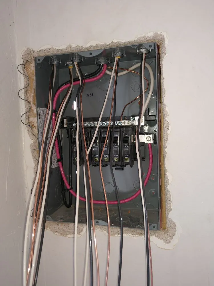 Slide of Thomas Electrical Maintenance