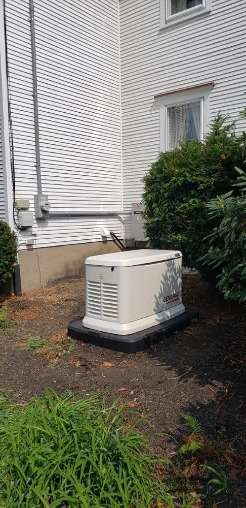 Expert electrician providing outlet and switch repair in Huntington Mills, PA - Thomas' Electrical Services