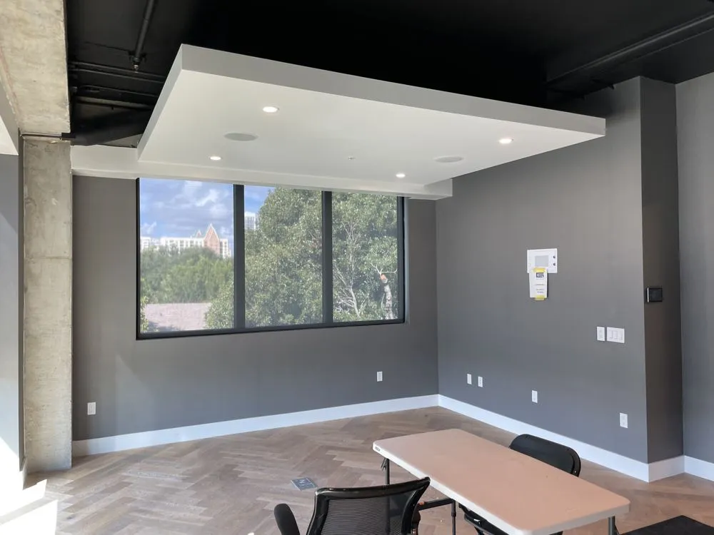 Slide of Thomas Electrical Services