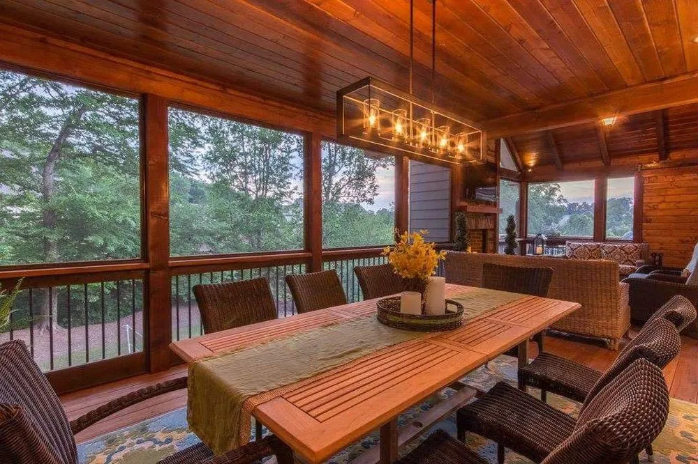 Slide of Thomas Electrical Solutions