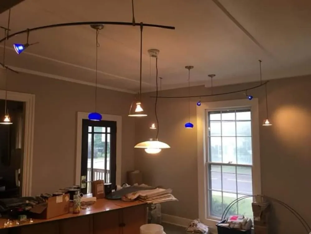 Slide of Thomas Montville Electrician