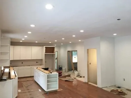 Thomas Montville Electrician