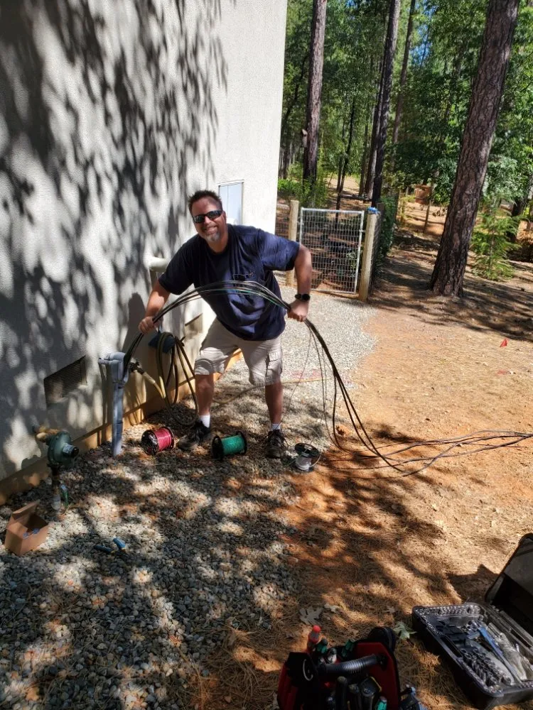 Slide of Thompson Family Generator Service