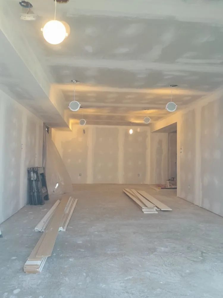 Slide of Thompson Remodeling