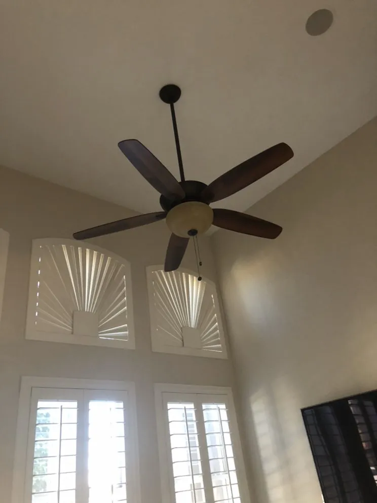 Slide of Thoms Electric