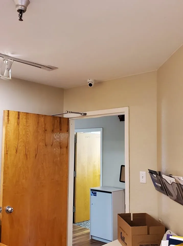 Slide of Thoms Electric