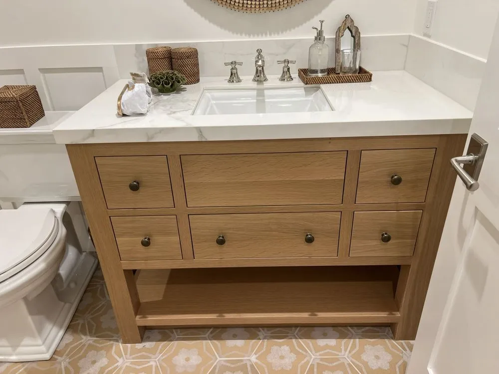 Slide of Thor Cary Electric