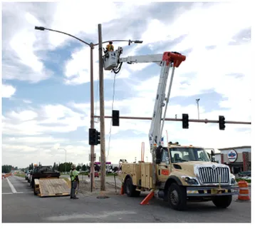 Reliable electrician providing outlet and switch repair in Coeur d'Alene, ID - Thorco