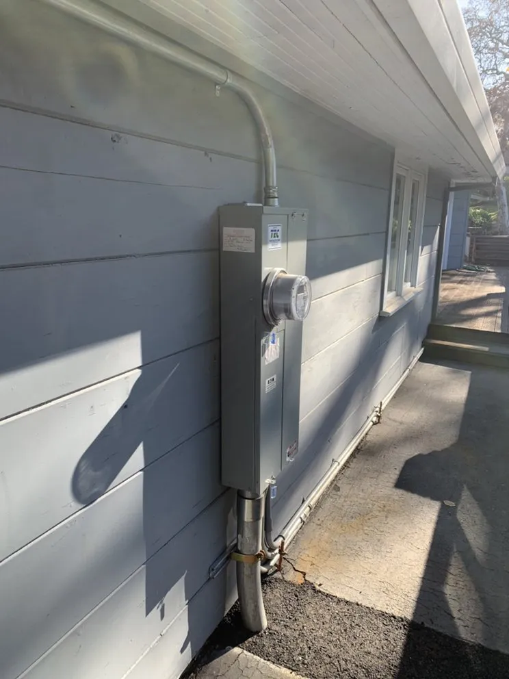 Slide of Thornton Electric