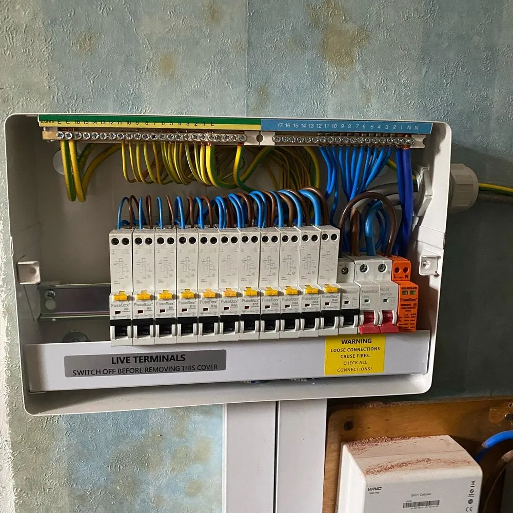 Slide of Thornwood Electric Corp