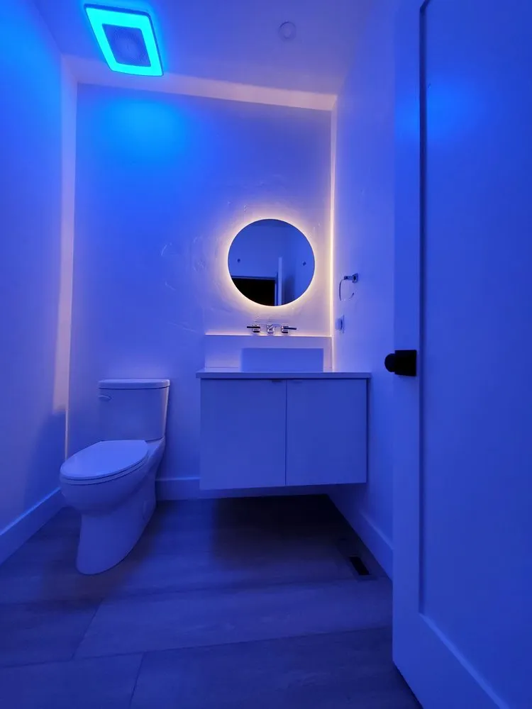 Slide of Three Crowns Electric