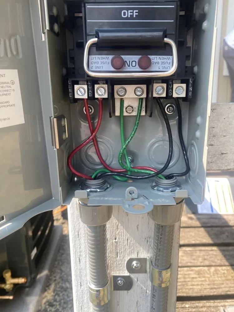 Slide of Three Lions Electric