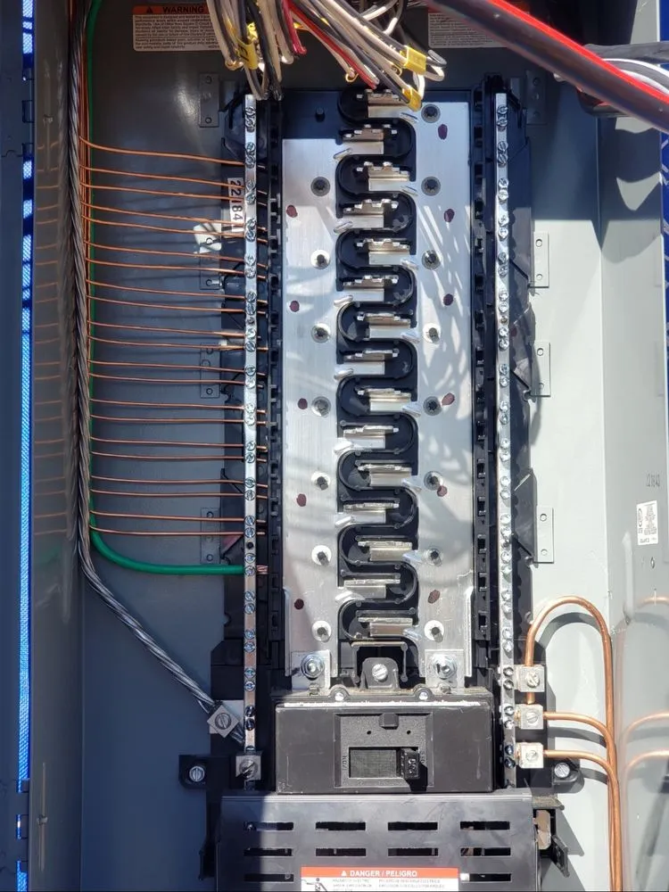 Slide of THRONE ELECTRIC