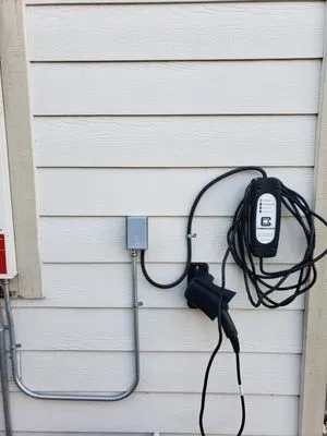 THRONE ELECTRIC Logo