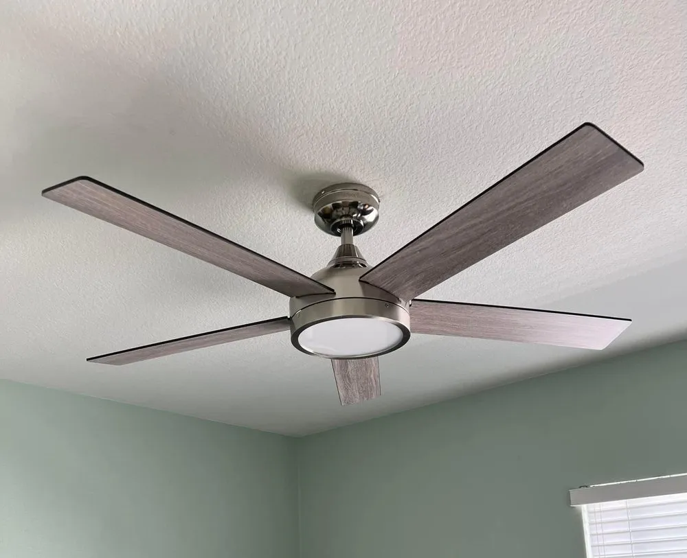 Slide of Thunder Coast Electricians