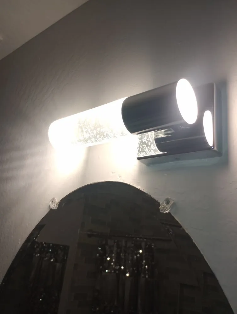 Reliable electrician providing circuit breaker repair in ,