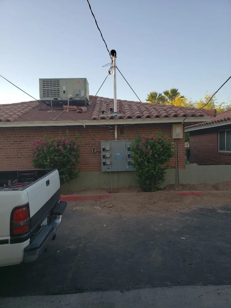 Slide of Thunderbird Electric